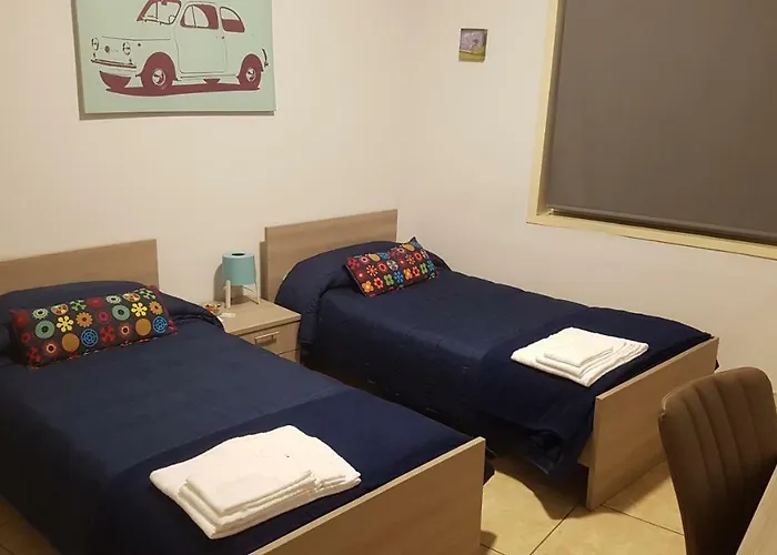 Etna Parking Affittacamere 3*